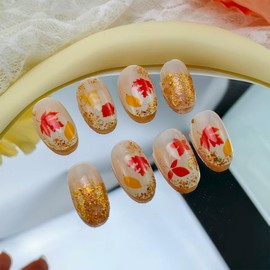 24Pcs Fall Press on Nails Short Oval Fake Nails Gold Glitter French Tip Glue on Nails Autumn Maple Leaf Acrylic Nail Thanksgiving False Nail Orange Gold Maple Leaves Artificial Nail for Women DIY