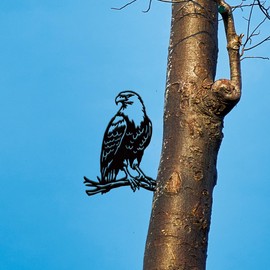 SUPERDANT Metal Eagle Garden Decor Bird Outdoor Garden Ornament Black Silhouette Tree Decor Animals Metal Yard Stakes Decorative Gardens Yard Art for Lawn Patio Gift for Gardeners