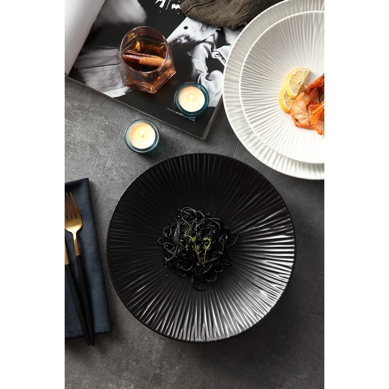 Jusalpha Set of 4-Japanese Style Porcelain Dinner Plates, Versatile Circular