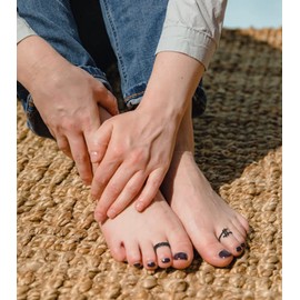 KOHOTA 12PCS 18K Gold Plated Adjustable Toe Rings for women Summer Beach Open Toe Rings Set Flower Arrow Tail Pinky Band Rings Barefoot Foot Jewelry