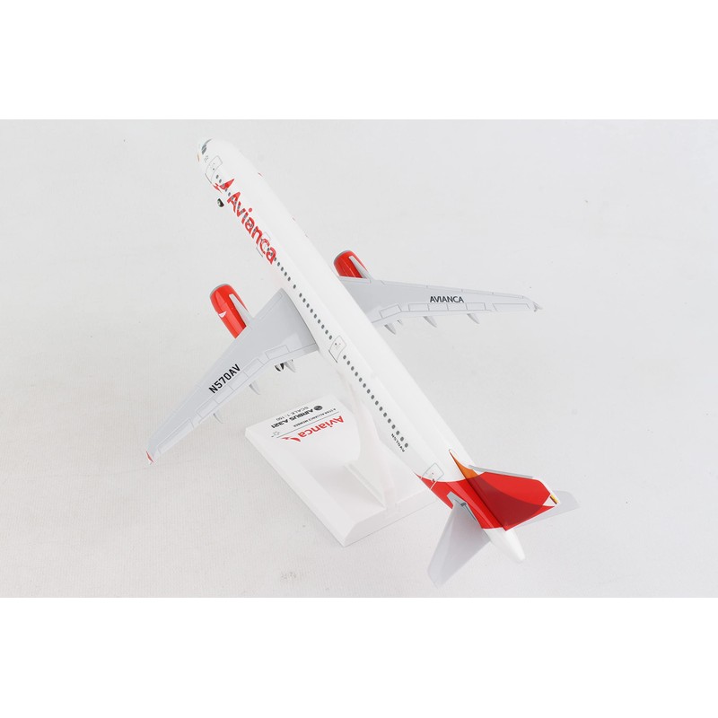 Daron SKR801 Skymarks Avianca A321 1/150 W/Gear Model Kit