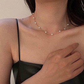 Pearl Choker Necklaces for Women Dainty Gold Pearl Necklace Adjustable Fake Pearl Necklace Bridesmaid Formal Birthday Jewelry Gifts