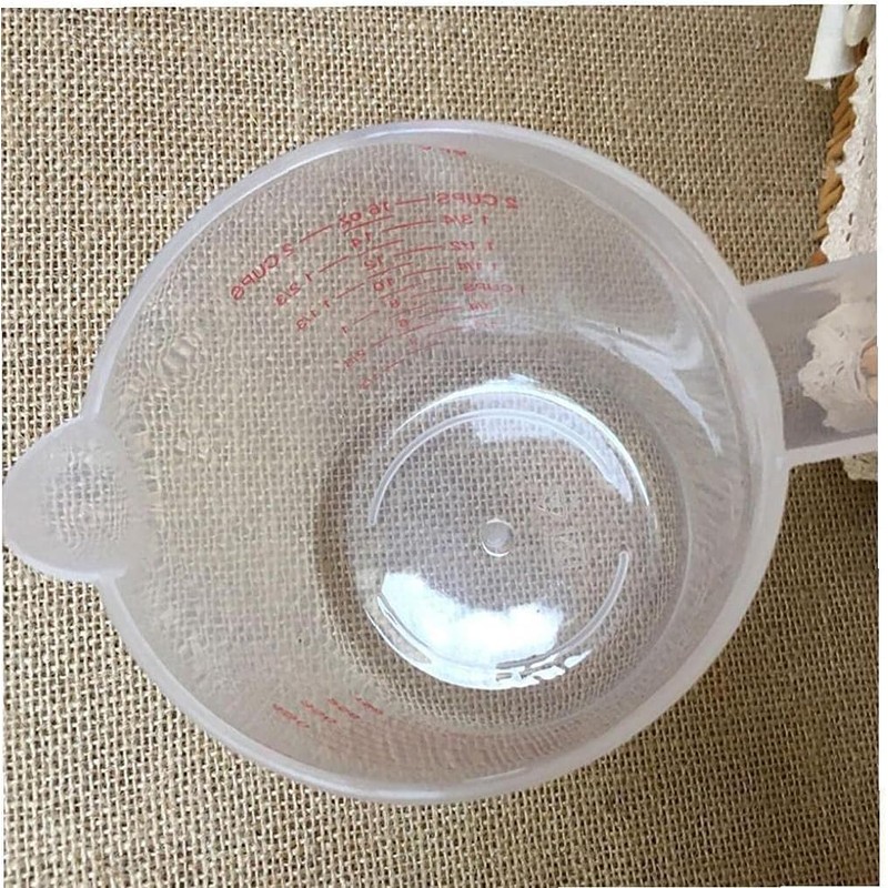250ML Plastic Measuring Cup with Scale Handle Transparent Measuring Cups