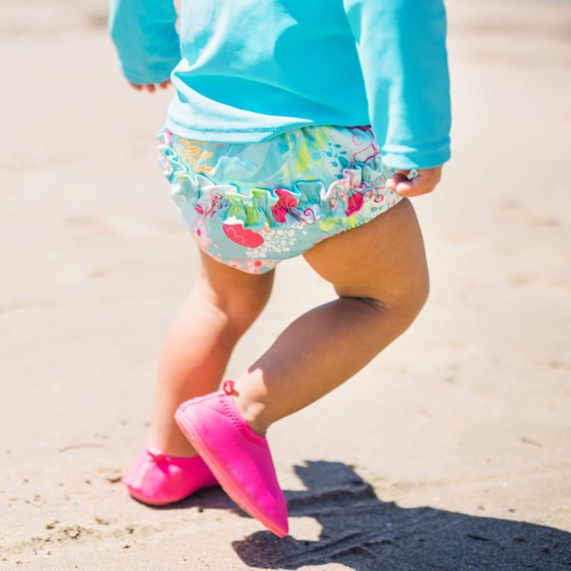 i play. Water Socks-Pink-Size 10