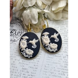 FANCY FOX BOUTIQUE Gold Black Hummingbird Bird Gift Setting Anniversary Earrings Cameo Birthday