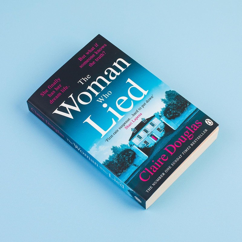 The Woman Who Lied: The thrilling Sunday Times bestseller from