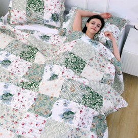 Cmfshape Romantic Patchwork Quilt Set King Size,Reversible Bedspread Coverlet 3-Piece,Floral Bed Cover Set with Pillow Shams,Lightweight Microfiber Bedding Set for All Season (Green,102x90)