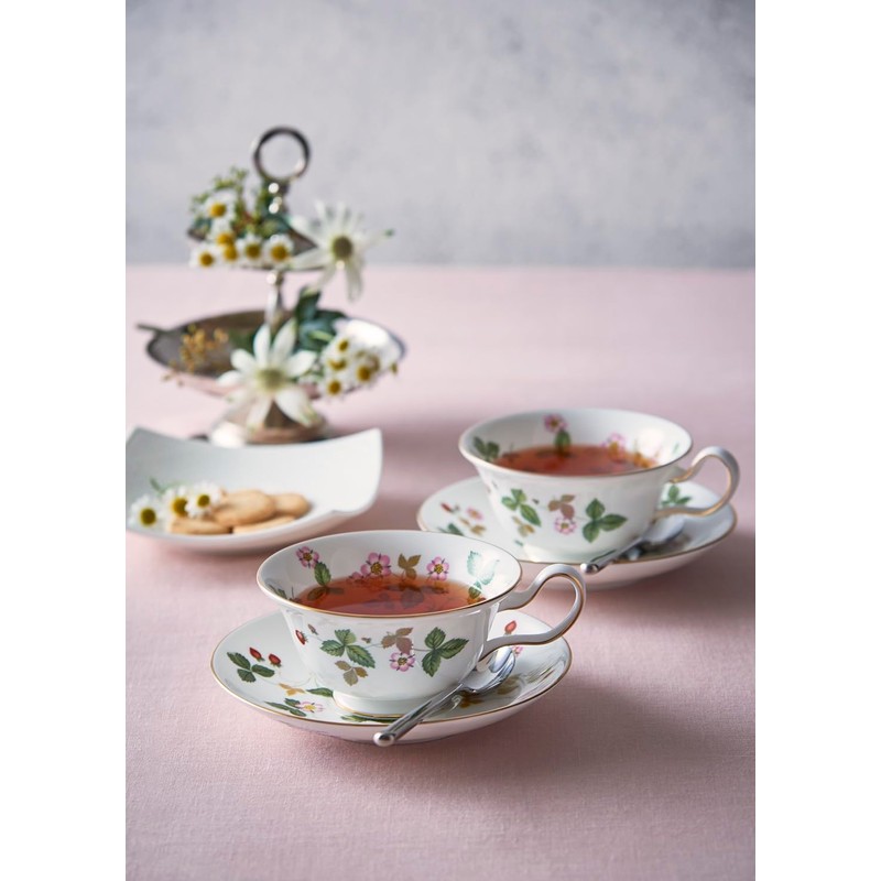 Wedgwood Fine Strawberry Tea Bag