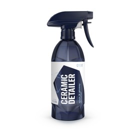 GYEON Ceramic Detailer SiO2 spray gloss enhancer hydrophobic quick detailer paint coating maintenance water repellent slick finish easy spray-on protectant for car motorcycle exterior surfaces