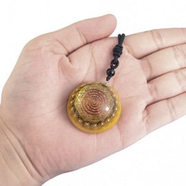 SUNYIK Orgonite 7 Chakra Symbol Round Pendant Necklace for Men Women, Amulet Natural Peridot Crystal Stone Necklace for Unisex with Adjustable Rope 18-24", Star of David & Flower of Life