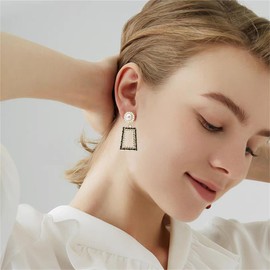 coadipress Geometric Square Pearl Drop Dangle Earring for Women Round Pearl Statement Retro Earrings Gold Black Bohemian Pearl Earring Birthday Party Fashion Jewelry Gift (Black Square Pearl)