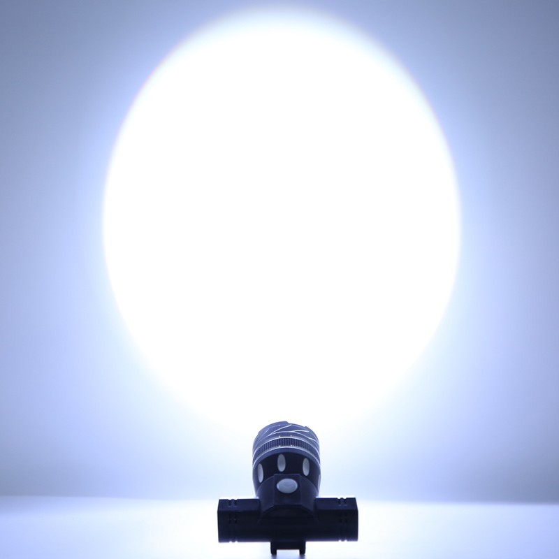 Mountain Bike Light Bicycle USB Rechargeable Headlight Rainproof Night Riding