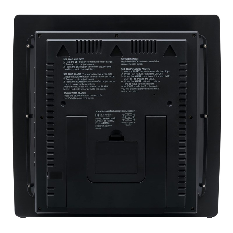 La Crosse Technology BBB86118-INT Curved Atomic Digital Clock with Moon