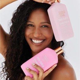 Thanks To Nature Cool Curls Shampoo, Shampoo for Curly Hair, Gently Cleanses, Hydrates and Defines Curls, Enriched with Aloe Vera, Wheat Protein and Panthenol 16.9 fl oz