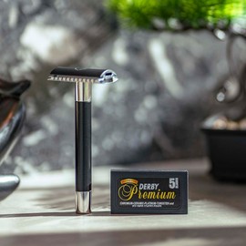 blackbeards Safety Razor ● Safety Razor for Wet Shaving ● Zero Waste Razor for Men and Women ● Closed Comb for a Safe Shaving ● From Solingen, Germany