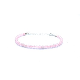 Rosenquarzarmband mit Natursteinen 4 mm dick, Silberkette verstellbar von 16cm bis 19cm.