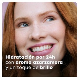 LABELLO Bálsamo labial con color Mora (4.8g) protector labial con Vitamina E libre de aceites minerales 24 horas de humectación