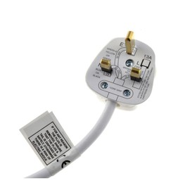 3-Gang 1 Meter Extension Lead with Individual On/Off Switches, Surge Protection, Overload Protection,13A Rated for Safe Use with Appliances and Electronics