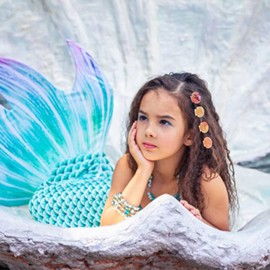 YARIEW 4 Pcs Seashell Hair Claw Clips Small Seashell Hair Clips Shell Hair Clip Mini Claw Clips Shell Claw Clip Beach Party Mermaid Hair Accessories Mermaid Birthday Decoration