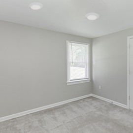 Generation Lighting 14916RD-15 Transitional LED Fixture from Seagull - Traverse Mirage Collection in White Finish,