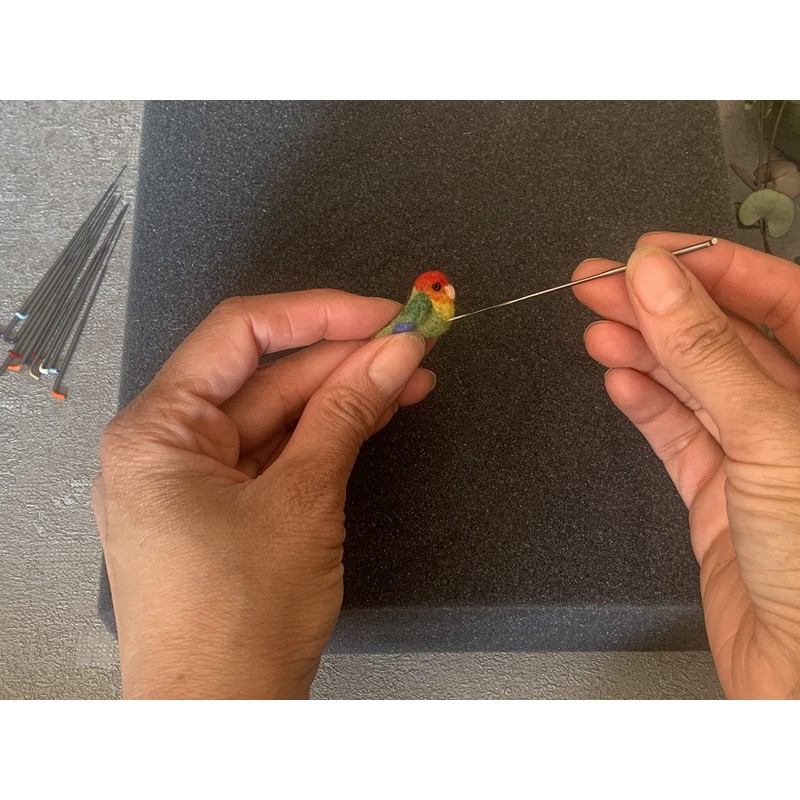 Heidifeathers® Boxed Needle Felting Starter Kit - Carded Wool Mix-