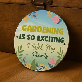 Red Ocean Gardening So Exciting Funny Novelty Garden Sign For Outside Hanging Sign For Shed Summerhouse Plaque Friendship Gift Gardening Gift Men Women