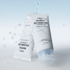Jumiso Waterfull Hyaluronic Acid Cleansing Foam 150ml / 주미소 워터풀 히알루론산 클렌징 폼 150ml