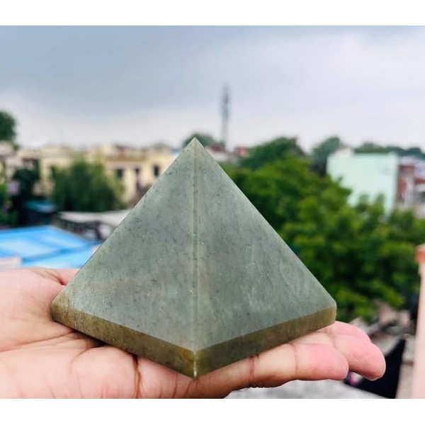 Large Green Aventurine Pyramid, Aventurine Crystal Pyramid, Crystal Agate Pyramid,