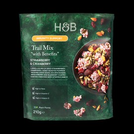 Holland & Barrett Immunity Support Trail Mix "With Benefits" Strawberry & Cranberry 210g