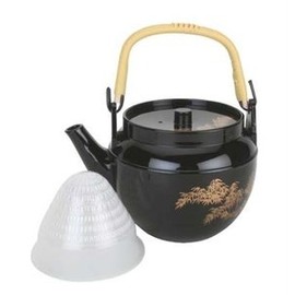 JapanBargain 1628, Japanese Plastic Teapot Melamine Tea pot for Home or Restaurant Made in Japan, 22 Ounce, Beige