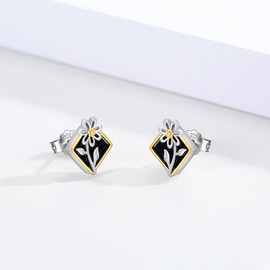 CHENGHONG Daisy Earrings for Girls 925 Silver Black Onyx Stud Earrings Daisy Flower Gifts Jewelry for Women Mother……