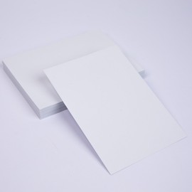 PresentFill® Blank Postcards Coloured Card Diamond White Paper Cards Set of 100 210 g/m² DIN A6 105 x 148 mm for DIY Labelling or Printing as Craft Cards, Index Cards