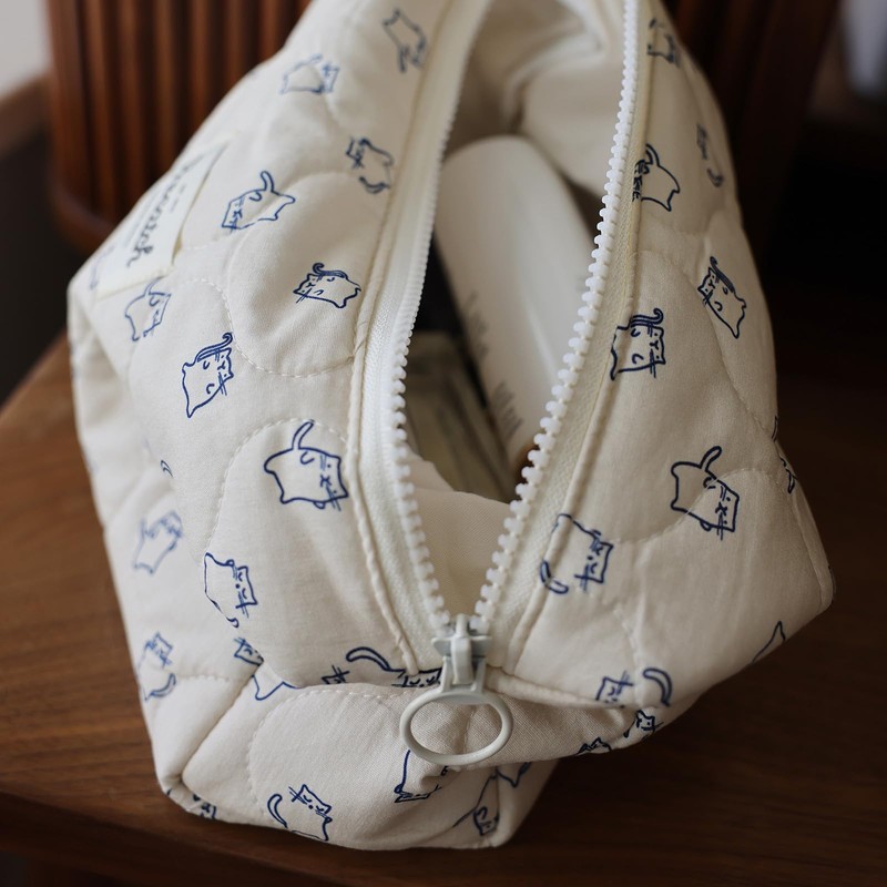 Miucatch Makeup Pouch, Large Capacity, Large Vanity Pouch, Toiletry Bag,