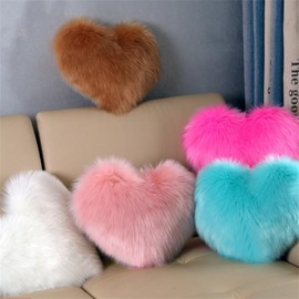 Heart Cushion, Heart Cushion Children's Room, Double-Sided Fleece, Super Soft Plush Decorative Cushion, Heart Decorative Cushion for Living Room, Sofa, Child, Bedroom, Bed (Pink, 30 x 40 cm)