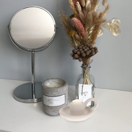 White Ceramic Candle Holders with Handle, Decorative Candlestick Holders Set of 2 Nordic Style Taper Candle Holders for Home Wedding Party, Anniversary Housewarming (9.5 x 7CM)