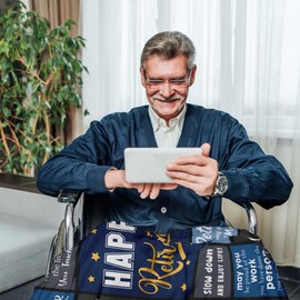 AOWINS Retirement Gifts for Men, Funny Retirement Gifts for Men, Retirement Gift Ideas, Leaving Gifts for Coworker Dad Grandpa Blanket 150×130CM