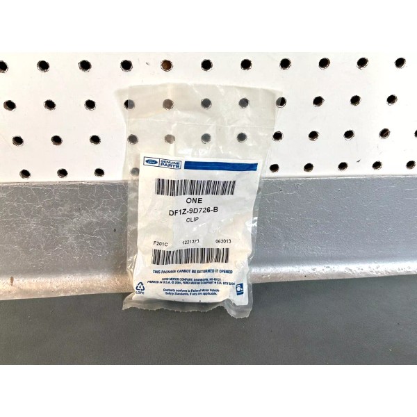 Ford OEM NOS DF1Z-9D726-B Speed Control Cable Collar Clip 2000-2003