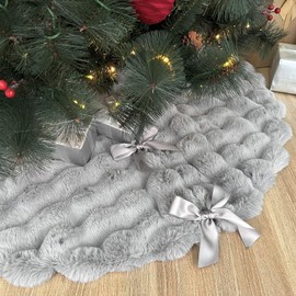 Edredón de piel sintética para árbol de Navidad, textura suave de felpa con lazos de satén (plata, 48 pulgadas)