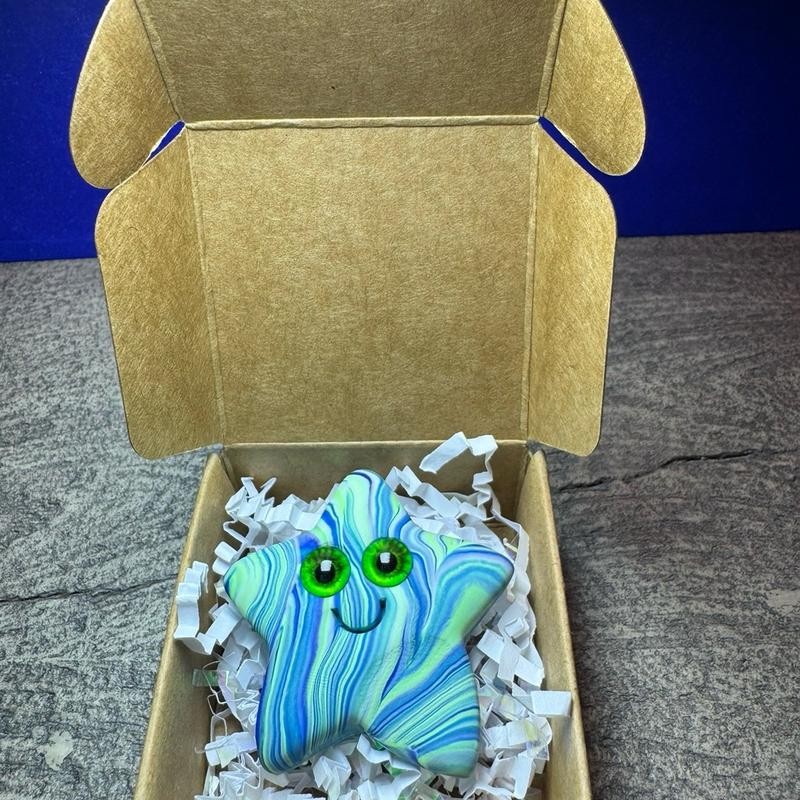 Worry Willie Worry Stone - Specification: Surprise Cloud Worry Willie