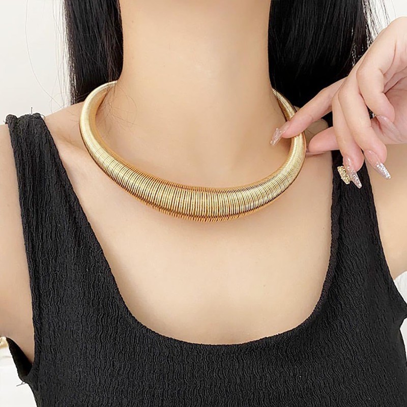 Danshinbow Punk Elasticity Spring Necklace Hollow Hospital Choker Adjustable Necklace,
