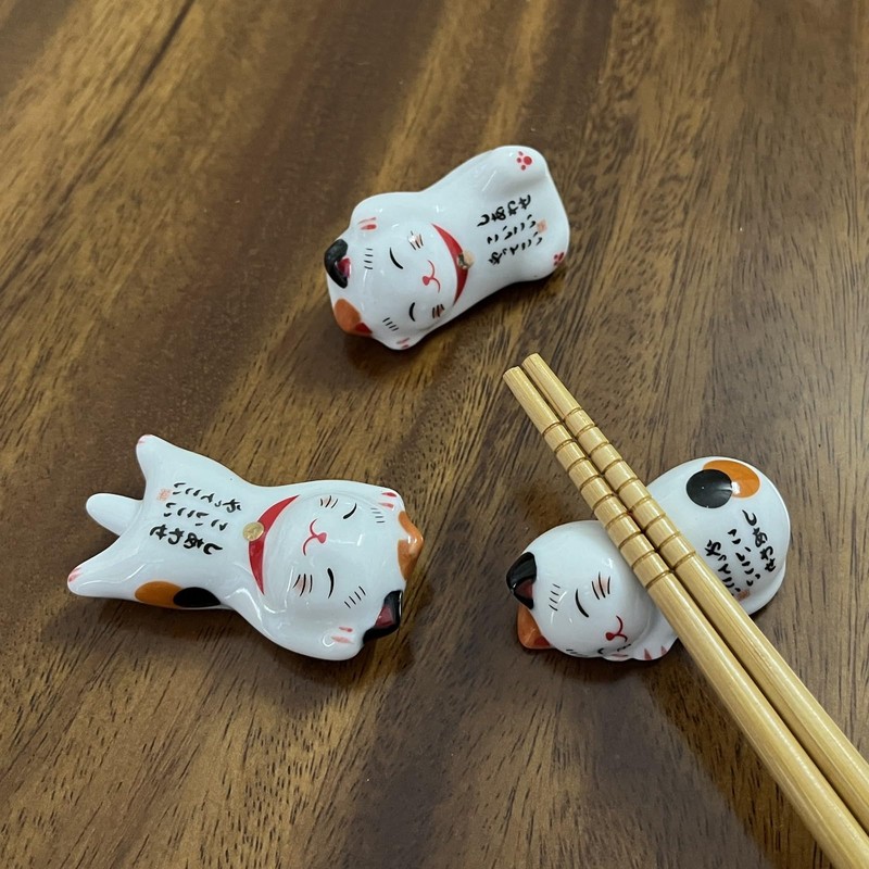 MIUFA Ceramic Cute Lucky Cat Chopsticks Rest Dinner Spoon Stand
