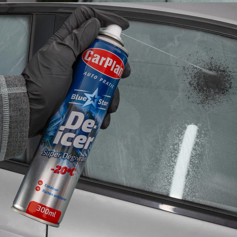 CarPlan Winter Essentials Kit, 4 Piece Set - Ice Scraper,
