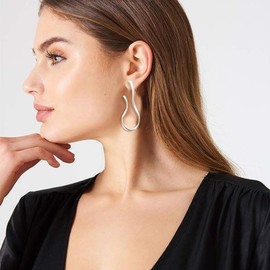 QLYOVWE Spiral Threader Earrings Gold Statement Geometric Dangle Drop Earrings for Women Gold Irregular Abstract Geometric Earrings Long Gold Tassel Twirl Earrings Hypoallergenic Jewelry Gifts (U Sliver)