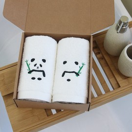 Songwol Towel Panda Bao Friends 160g Coma 40 count 2 piece gift set (kraft), evenly distributed (random) / 송월타올 판다 바오프렌즈 160g 코마 40수 2매 선물세트(크라프트), 골고루(랜덤)
