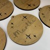 Pack Esferas Navideñas Personalizadas con Nombre MDF Enchapado con Madera