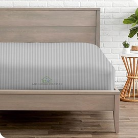 Extra Deep Pocket Queen Fitted Sheet Only, 100% Egyptian Cotton, High Thread Count, Fits 18–24 Inch Mattress, Light Grey Stripe, Soft & Breathable, Hotel Luxury Bottom Sheet, Single Fitted Sheet