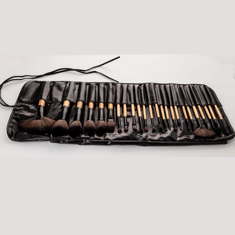 TOOLS FOR BEAUTY Set of 24 make-up professional wooden and