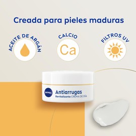 NIVEA Revitalisierende Anti-Falten Tagescreme 55+ FP 15 (1 x 50 ml), Gesichtsfeuchtigkeitscreme für Damen mit Sonnenschutz, Anti-Falten-Creme für reife Haut
