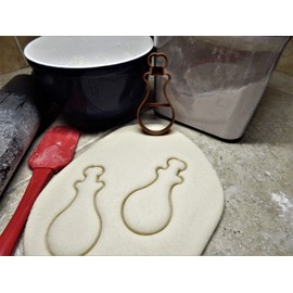 TURKEY LEG DRUMSTICK THANKSGIVING FEAST HOLIDAY CHICKEN DRUM STICK DINNER MEAL AUTUMN FALL SEASON COOKIE CUTTER BAKING TOOL USA PR2191