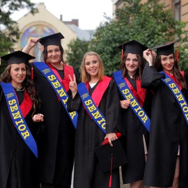 SKJIAYEE 18 Pack Class of 2026 Senior Sashes, Royal Blue Satin Finally Graduated Sash with Gold Printing Letters Cheerleader Senior Sashes for Class of 2026 Graduation Party Celebrations Supplies